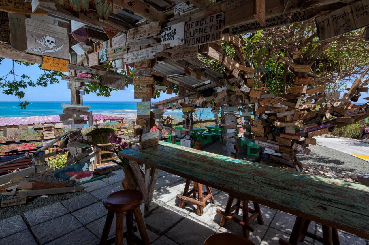 Pineapple Beach Club (Adults Only) Long Bay Extérieur photo
