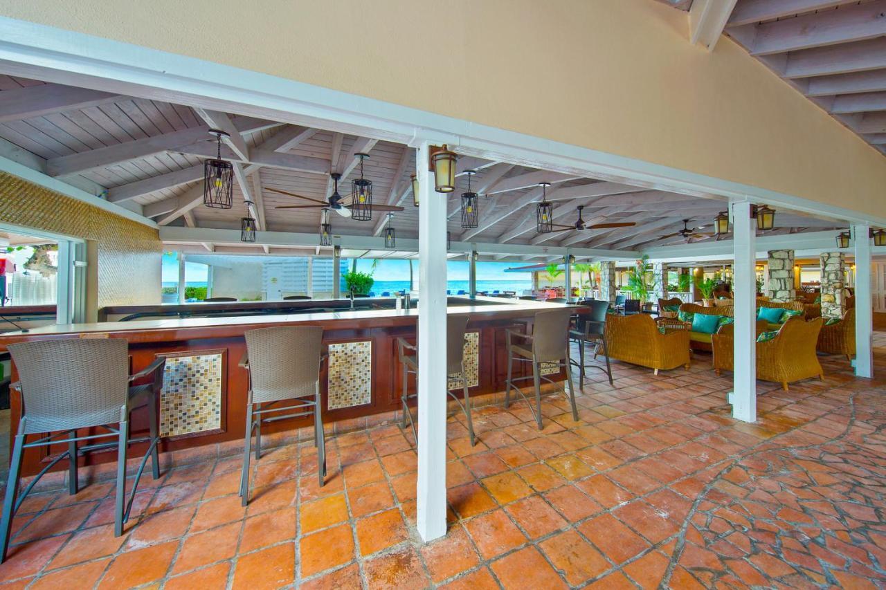 Pineapple Beach Club (Adults Only) Long Bay Extérieur photo