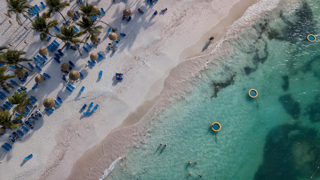 Pineapple Beach Club (Adults Only) Long Bay Extérieur photo